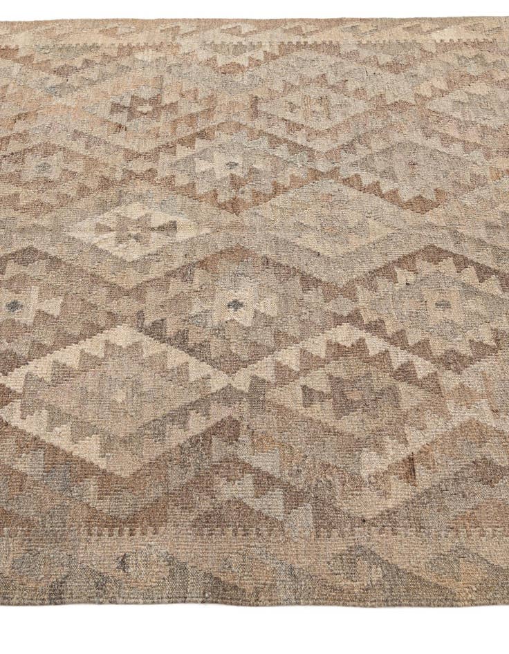 Detail image of  5' 1 x 6' 9  Hand Woven Kilim Maymana Wool Rug