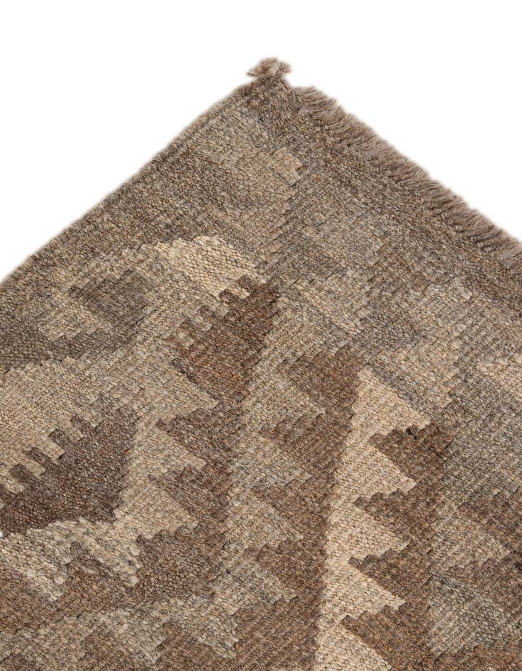 Detail image of  5' 1 x 6' 9  Hand Woven Kilim Maymana Wool Rug