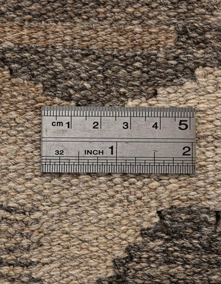 Detail image of  5' x 7' 1  Hand Woven Kilim Maymana Wool Rug