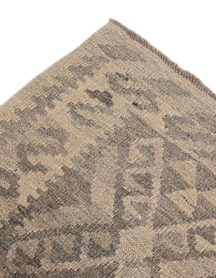 Detail image of  5' 2 x 6' 5  Hand Woven Kilim Maymana Wool Rug