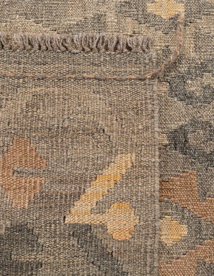 Detail image of  5' 2 x 6' 3  Hand Woven Kilim Maymana Wool Rug