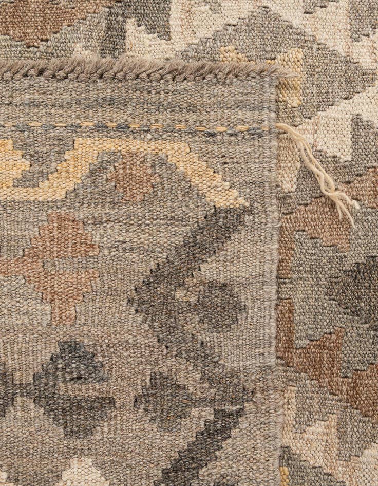 Detail image of  5' 2 x 6' 3  Hand Woven Kilim Maymana Wool Rug