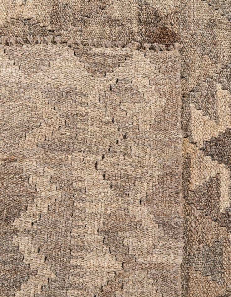 Detail image of  5' 2 x 6' 3  Hand Woven Kilim Maymana Wool Rug