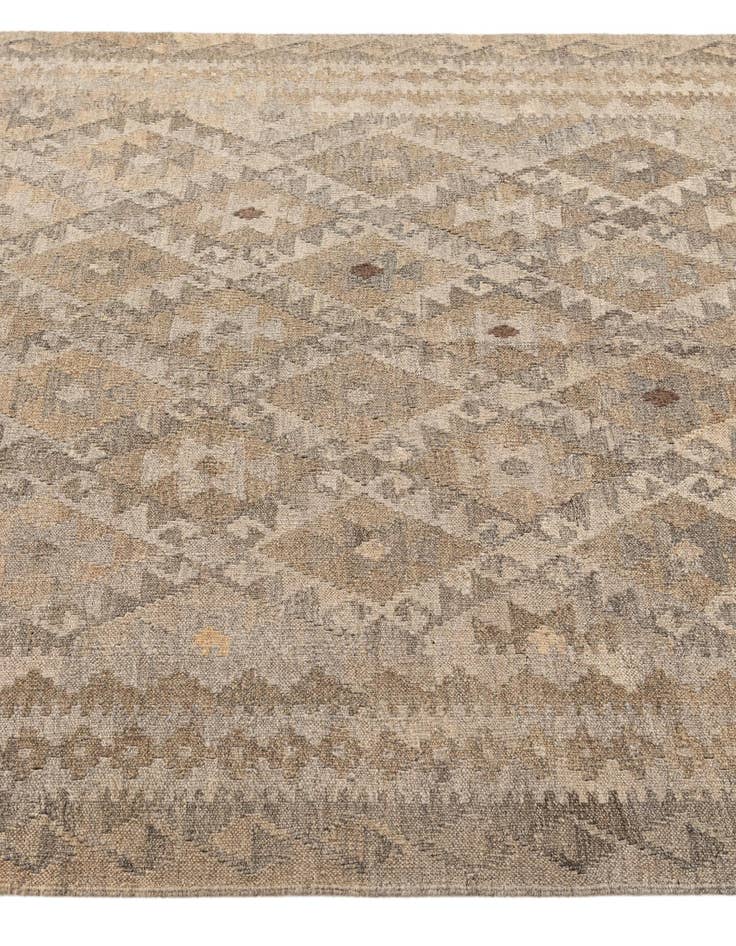 Detail image of  5' 1 x 6' 10  Hand Woven Kilim Maymana Wool Rug