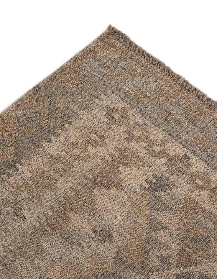 Detail image of  5' 1 x 6' 10  Hand Woven Kilim Maymana Wool Rug