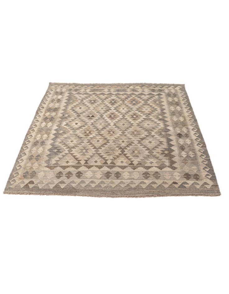 Detail image of  5' 4 x 6' 8  Hand Woven Kilim Maymana Wool Rug