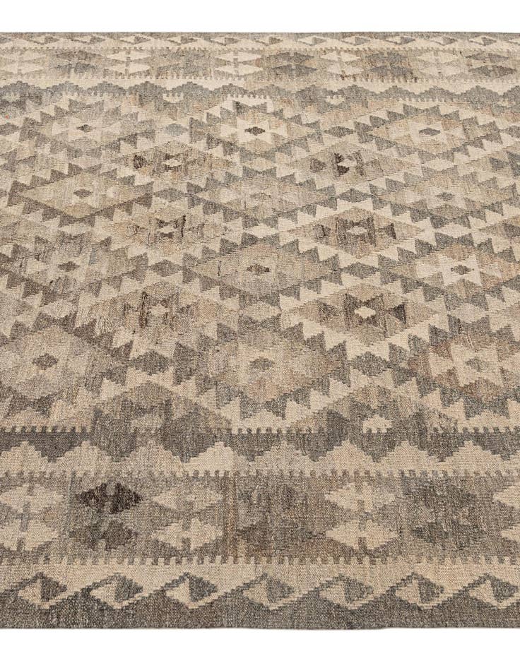 Detail image of  5' 4 x 6' 8  Hand Woven Kilim Maymana Wool Rug