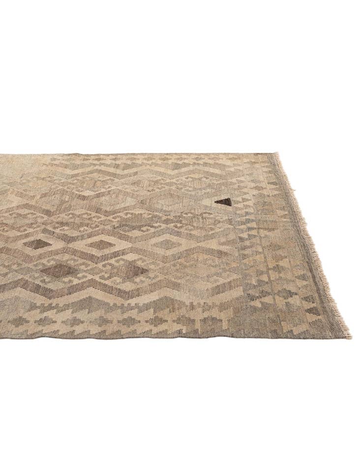 Detail image of  5' 3 x 6' 8  Hand Woven Kilim Maymana Wool Rug