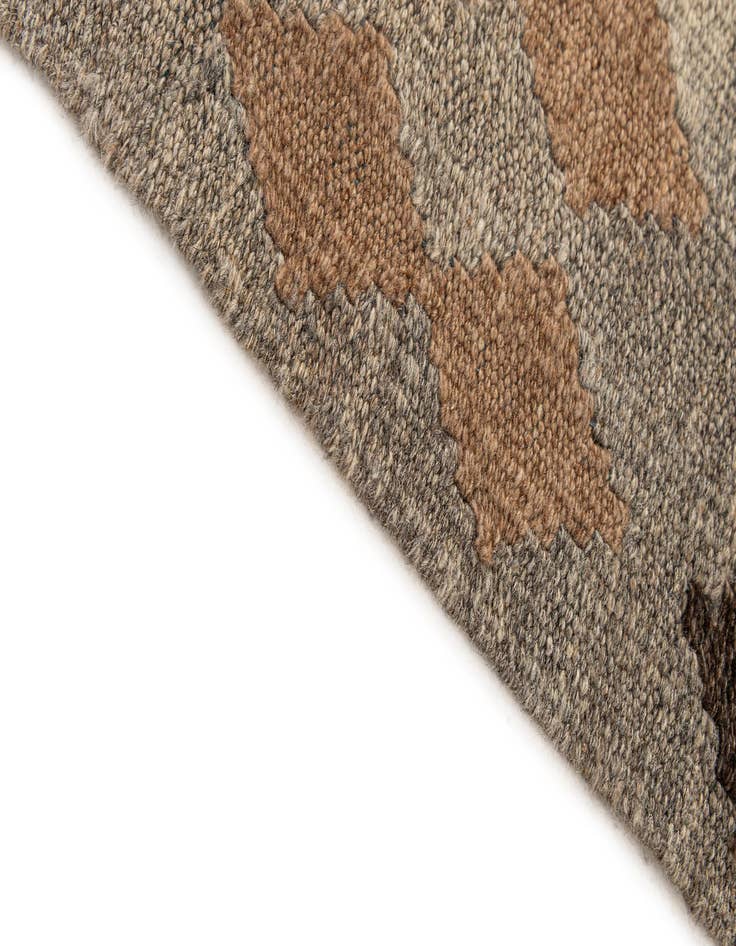 Detail image of  5' 2 x 6' 8  Hand Woven Kilim Maymana Wool Rug