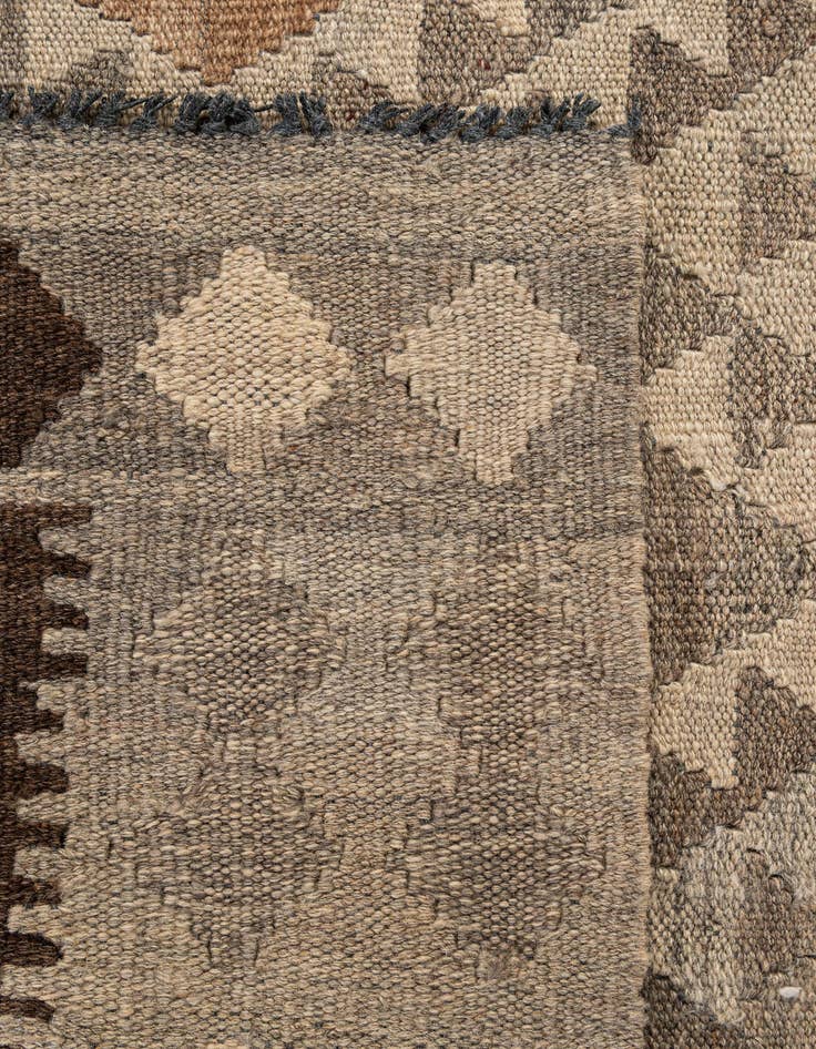 Detail image of  5' 2 x 6' 8  Hand Woven Kilim Maymana Wool Rug