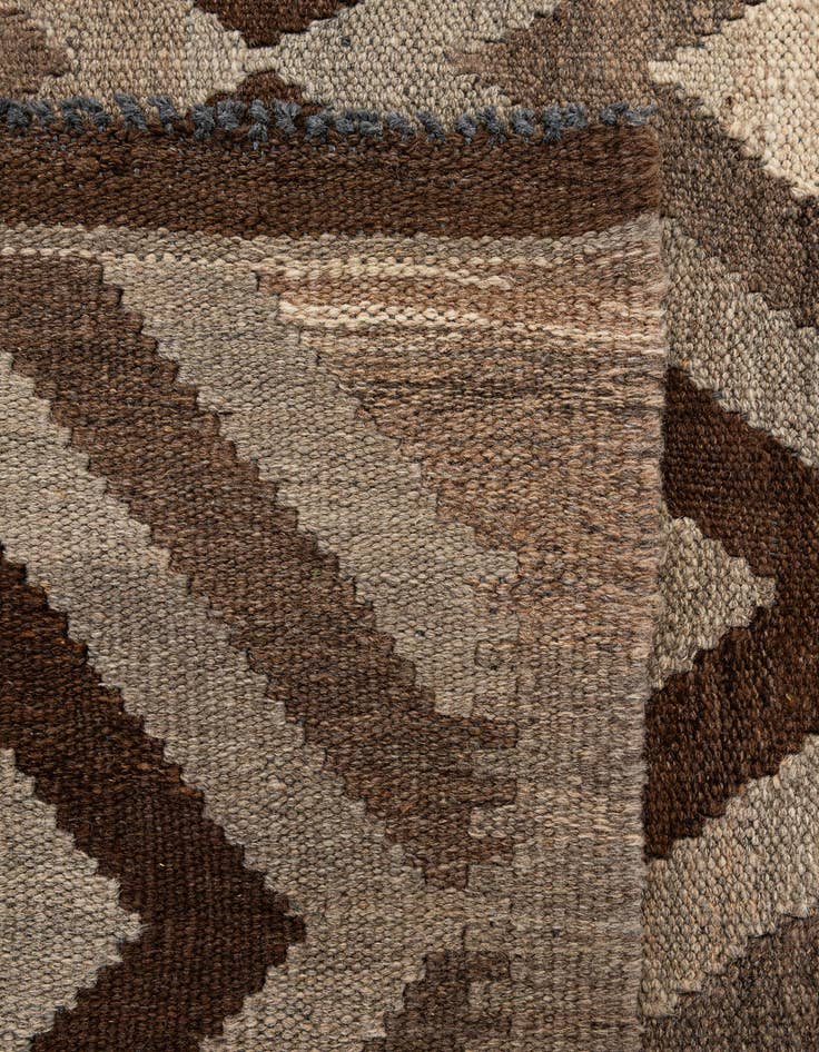 Detail image of  5' 1 x 6' 7  Hand Woven Kilim Maymana Wool Rug