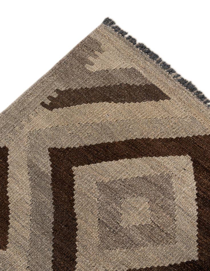 Detail image of  5' x 6' 7  Hand Woven Kilim Maymana Wool Rug