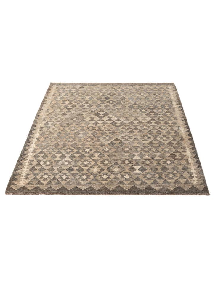 Detail image of  5' 1 x 6' 6  Hand Woven Kilim Maymana Wool Rug