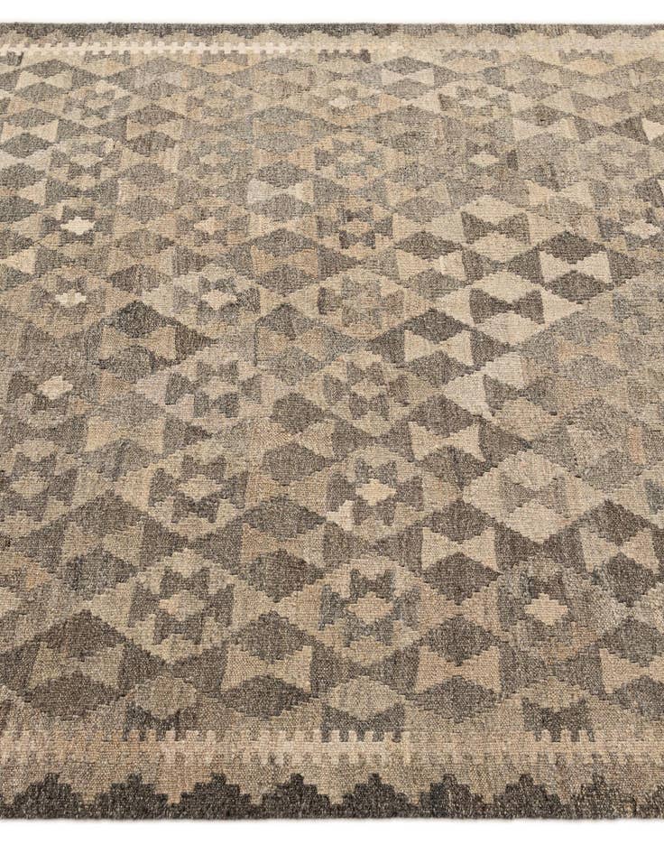 Detail image of  5' 1 x 6' 6  Hand Woven Kilim Maymana Wool Rug