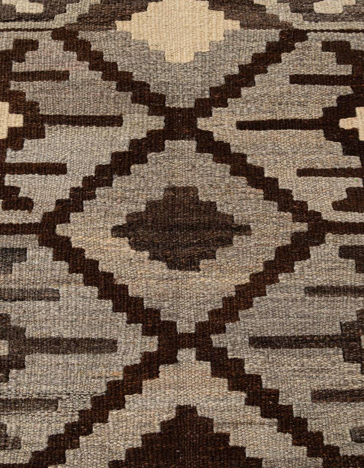 Detail image of  5' 5 x 6' 8  Hand Woven Kilim Maymana Wool Rug