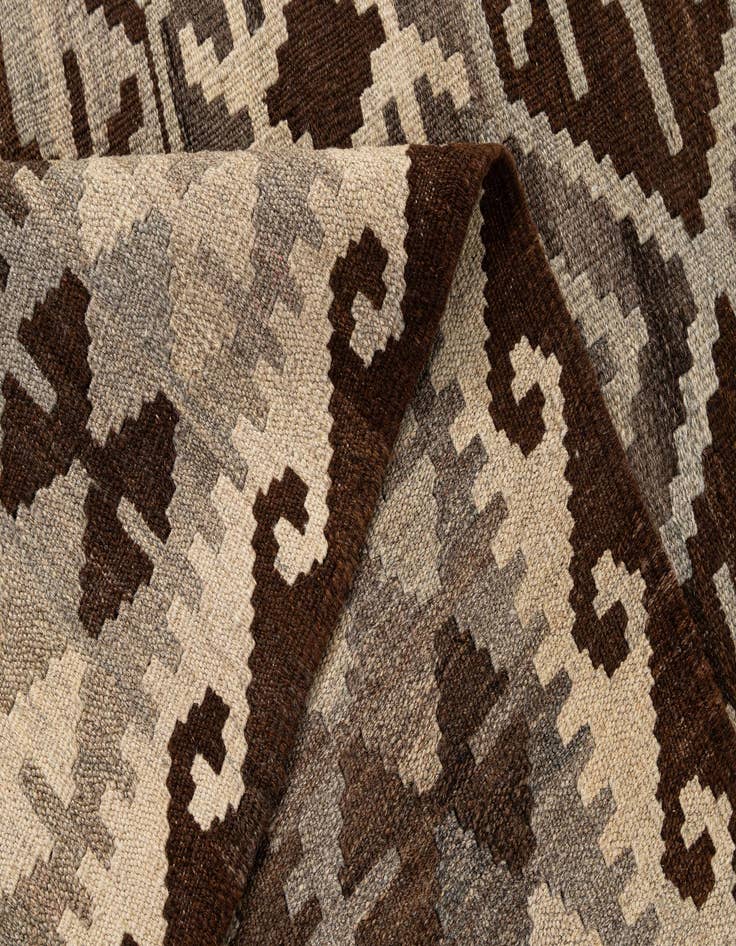 Detail image of  5' 5 x 6' 8  Hand Woven Kilim Maymana Wool Rug