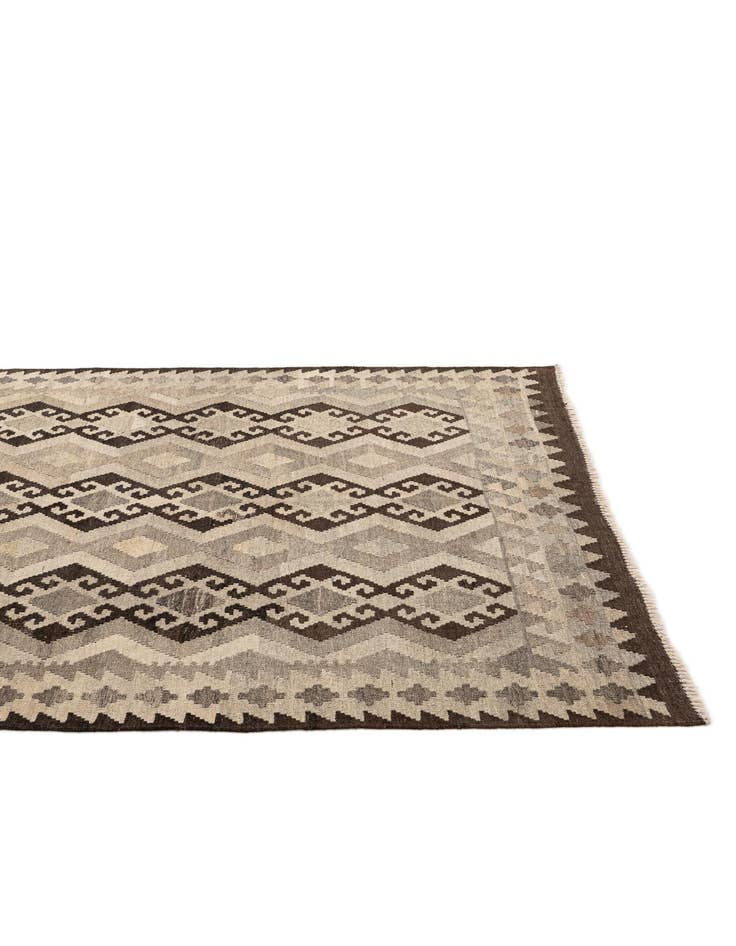 Detail image of  5' 4 x 6' 8  Hand Woven Kilim Maymana Wool Rug