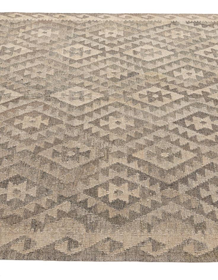 Detail image of  5' 4 x 6' 6  Hand Woven Kilim Maymana Wool Rug