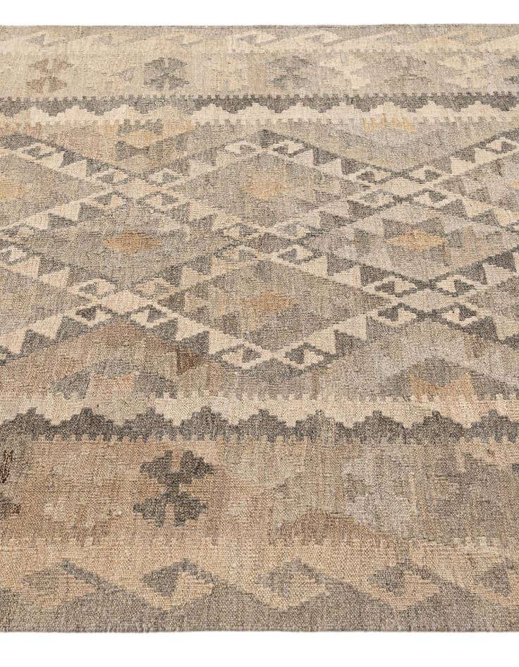 Detail image of  5' 3 x 6' 9  Hand Woven Kilim Maymana Wool Rug