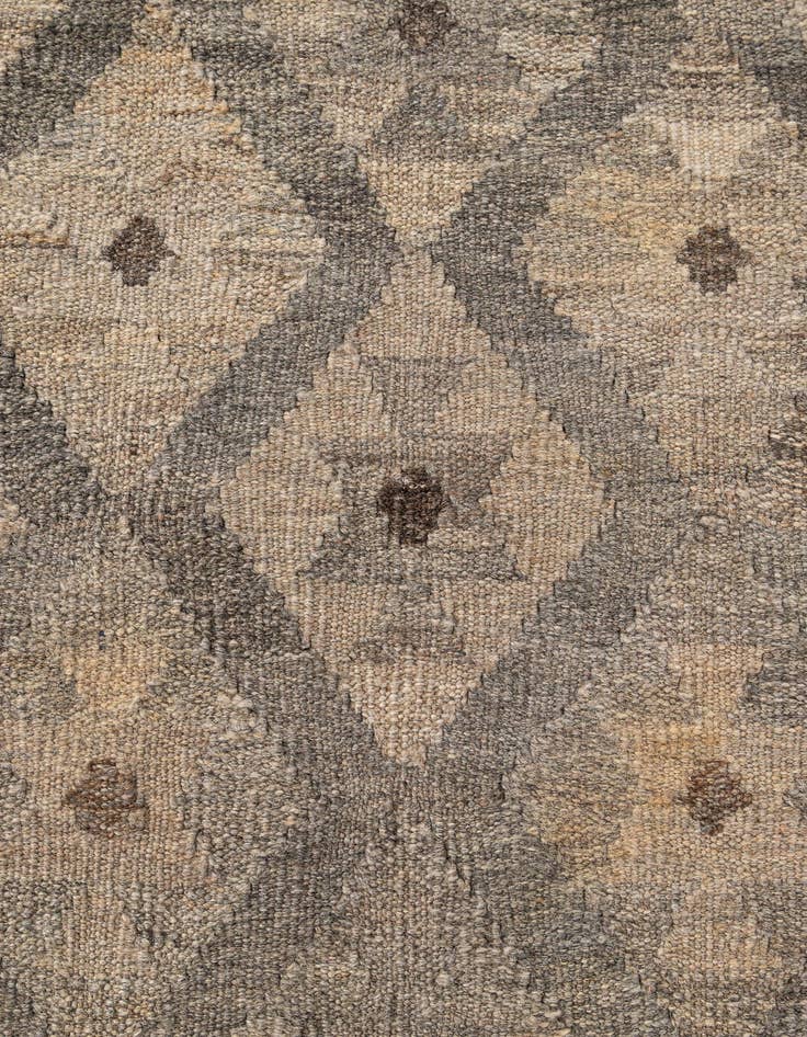 Detail image of  5' 3 x 6' 5  Hand Woven Kilim Maymana Wool Rug