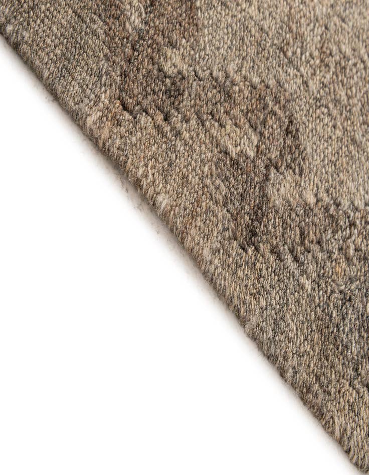 Detail image of  5' 2 x 6' 9  Hand Woven Kilim Maymana Wool Rug