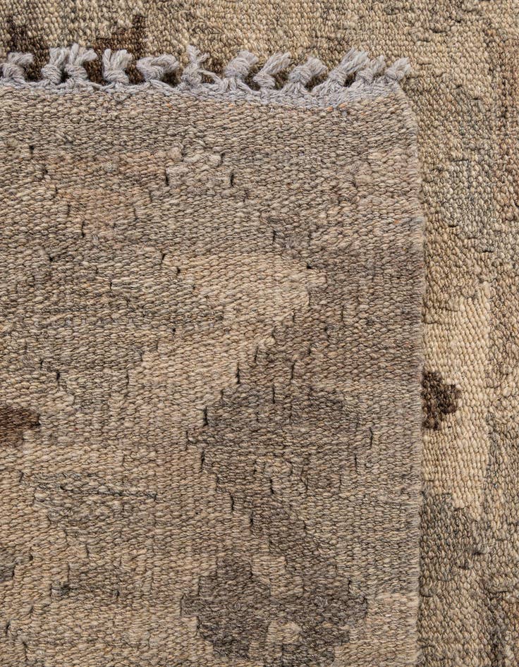 Detail image of  5' 2 x 6' 9  Hand Woven Kilim Maymana Wool Rug