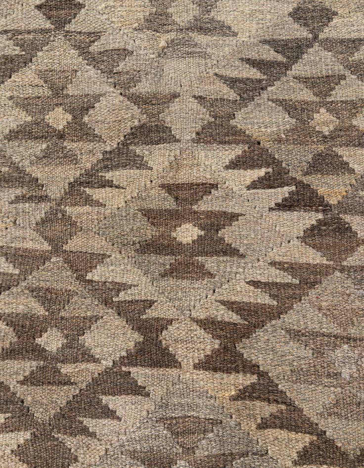 Detail image of  5' 2 x 6' 6  Hand Woven Kilim Maymana Wool Rug