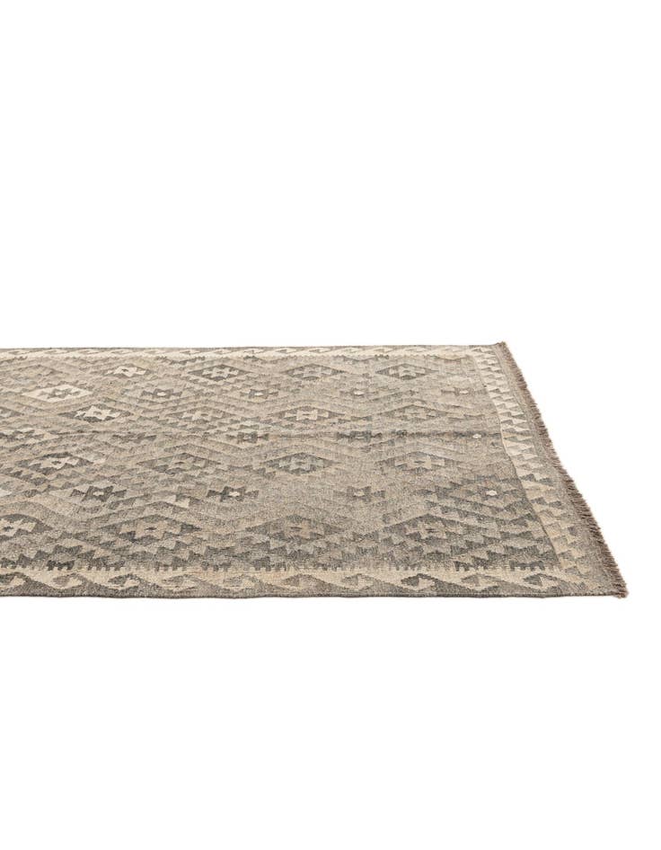 Detail image of  5' 4 x 6' 5  Hand Woven Kilim Maymana Wool Rug