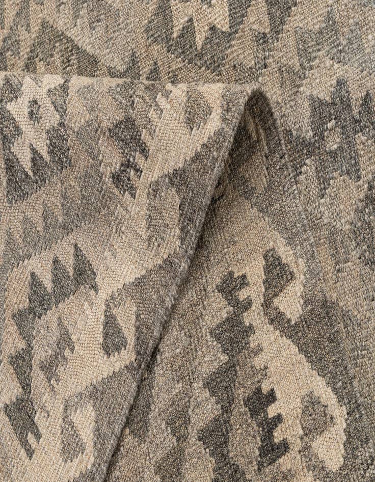 Detail image of  5' 4 x 6' 5  Hand Woven Kilim Maymana Wool Rug