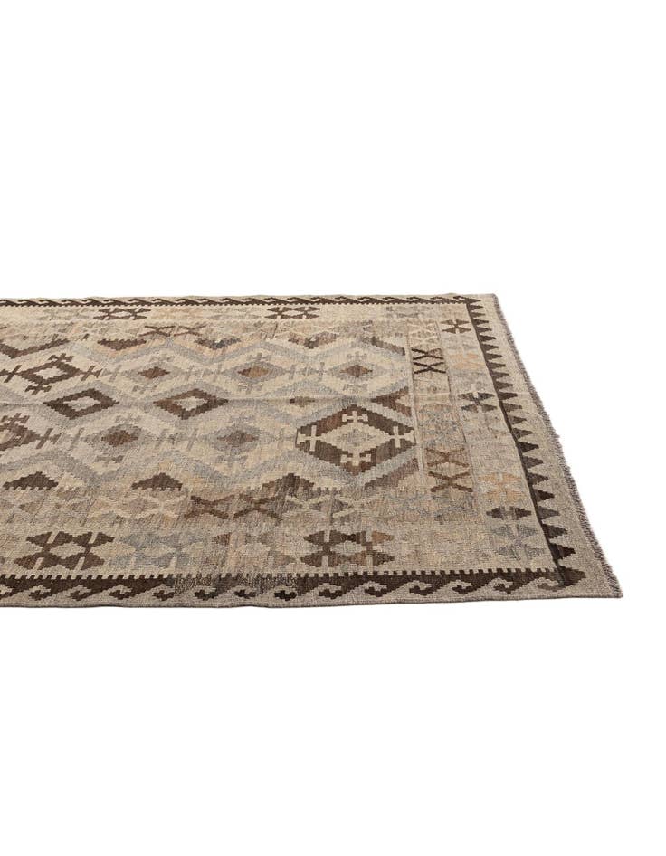 Detail image of  5' 4 x 6' 5  Hand Woven Kilim Maymana Wool Rug