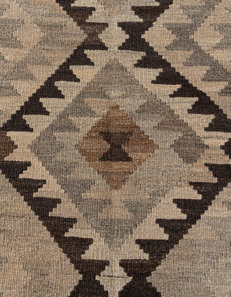 Detail image of  5' 2 x 6' 7  Hand Woven Kilim Maymana Wool Rug