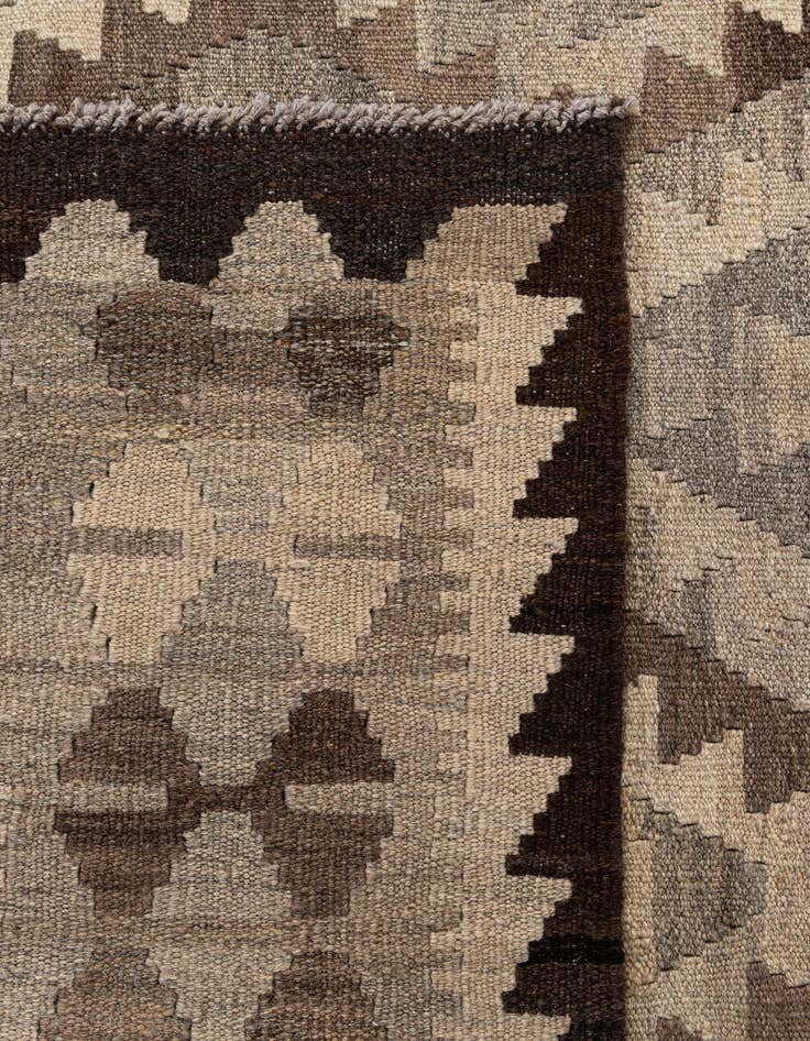 Detail image of  5' 3 x 6' 6  Hand Woven Kilim Maymana Wool Rug