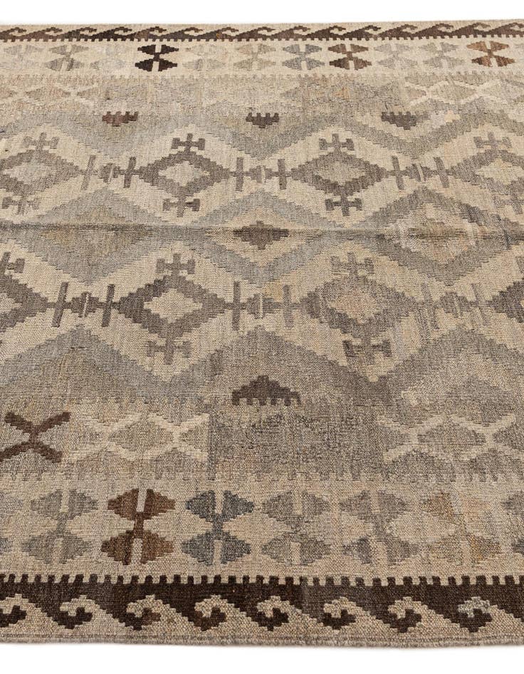 Detail image of  5' 3 x 6' 6  Hand Woven Kilim Maymana Wool Rug