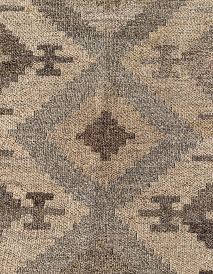 Detail image of  5' 3 x 6' 6  Hand Woven Kilim Maymana Wool Rug
