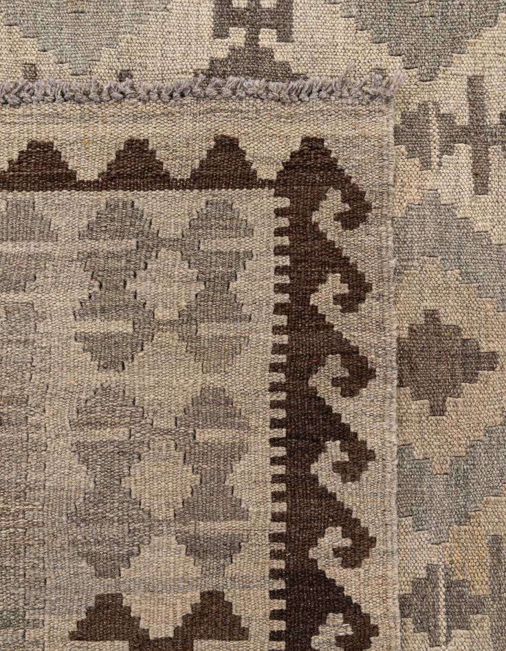 Detail image of  5' 3 x 6' 6  Hand Woven Kilim Maymana Wool Rug