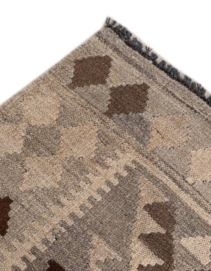 Detail image of  5' 3 x 6' 8  Hand Woven Kilim Maymana Wool Rug