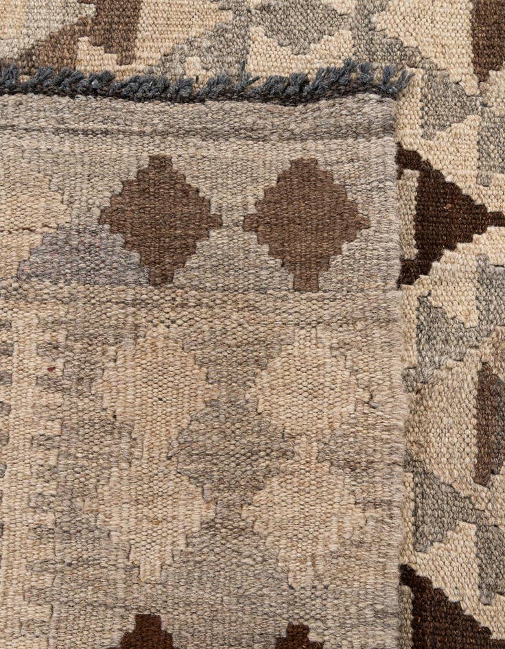 Detail image of  5' 3 x 6' 8  Hand Woven Kilim Maymana Wool Rug