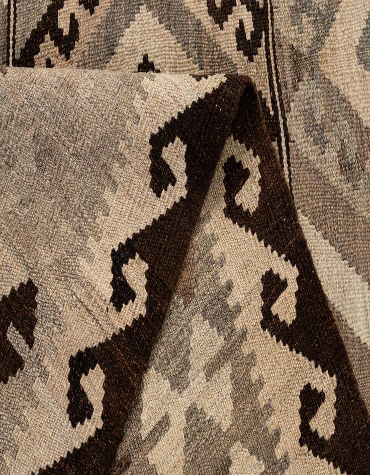 Detail image of  5' 2 x 6' 9  Hand Woven Kilim Maymana Wool Rug