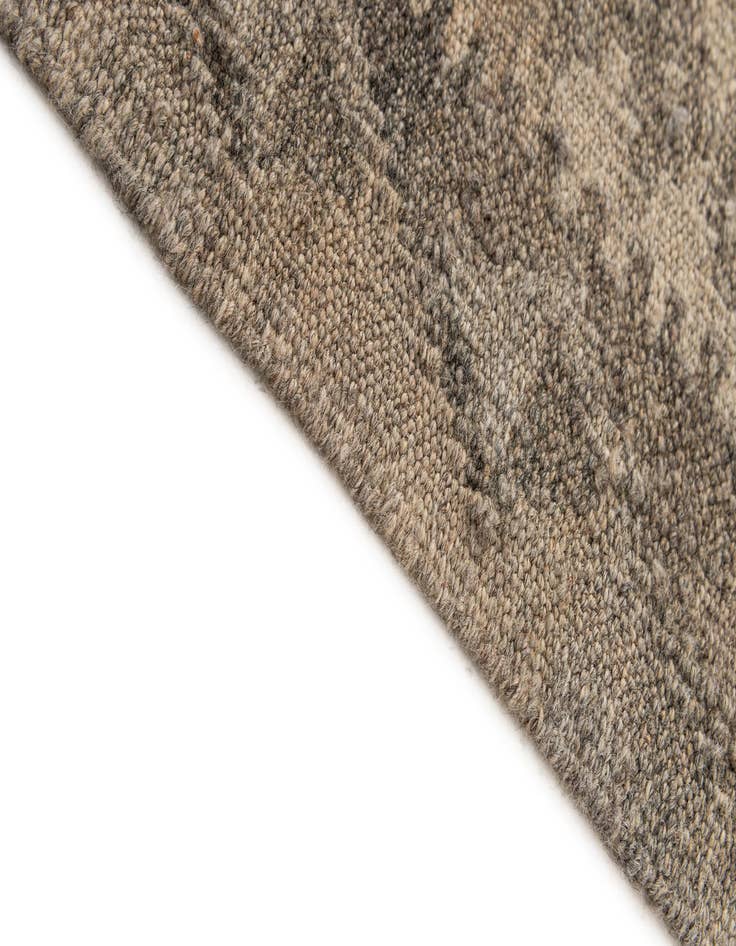 Detail image of  5' 4 x 6' 10  Hand Woven Kilim Maymana Wool Rug