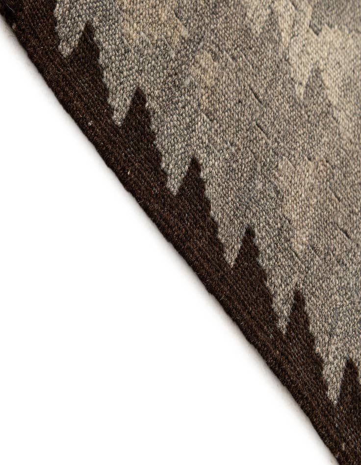 Detail image of  5' 2 x 6' 11  Hand Woven Kilim Maymana Wool Rug