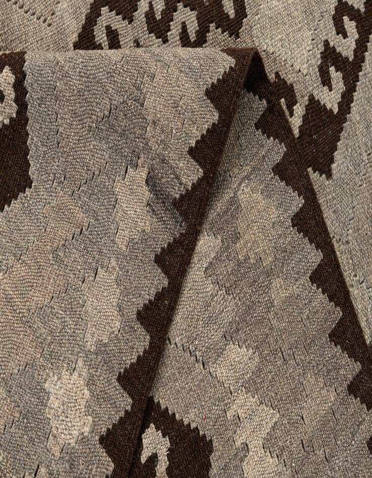 Detail image of  5' 2 x 6' 11  Hand Woven Kilim Maymana Wool Rug