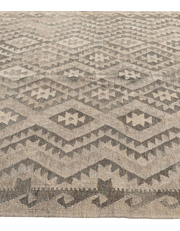 Detail image of  5' 3 x 6' 10  Hand Woven Kilim Maymana Wool Rug