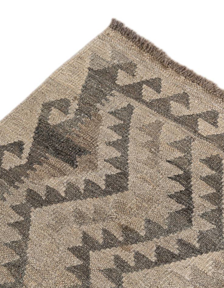 Detail image of  5' 3 x 6' 10  Hand Woven Kilim Maymana Wool Rug