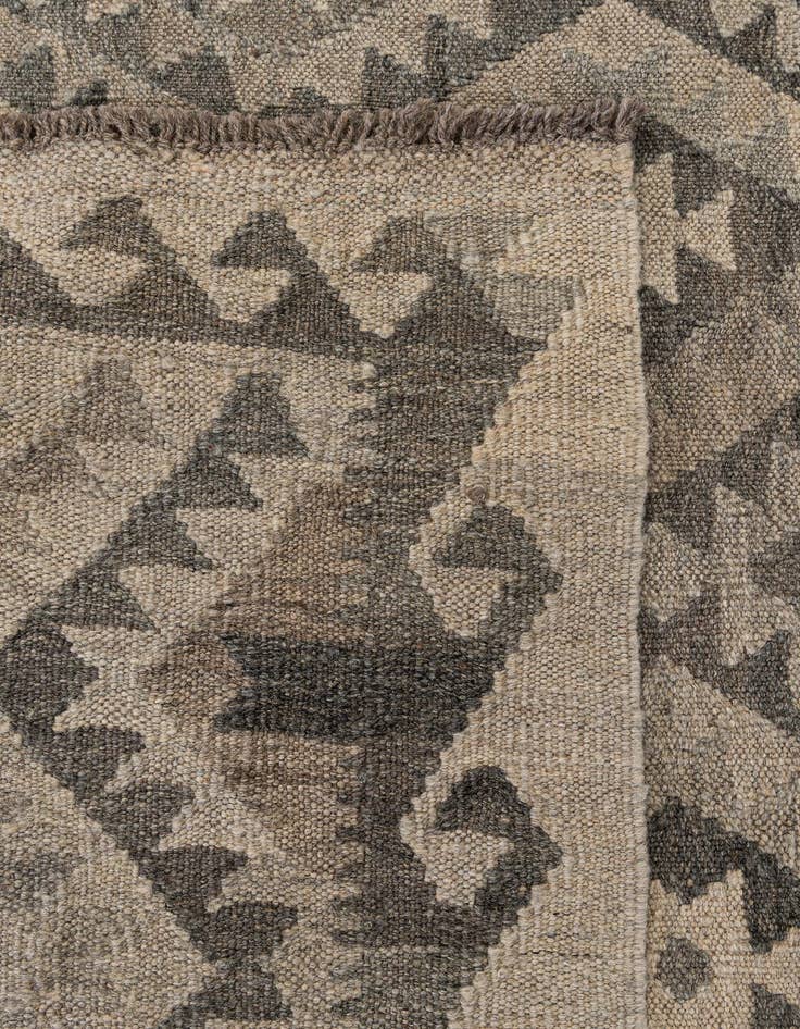 Detail image of  5' 3 x 6' 10  Hand Woven Kilim Maymana Wool Rug