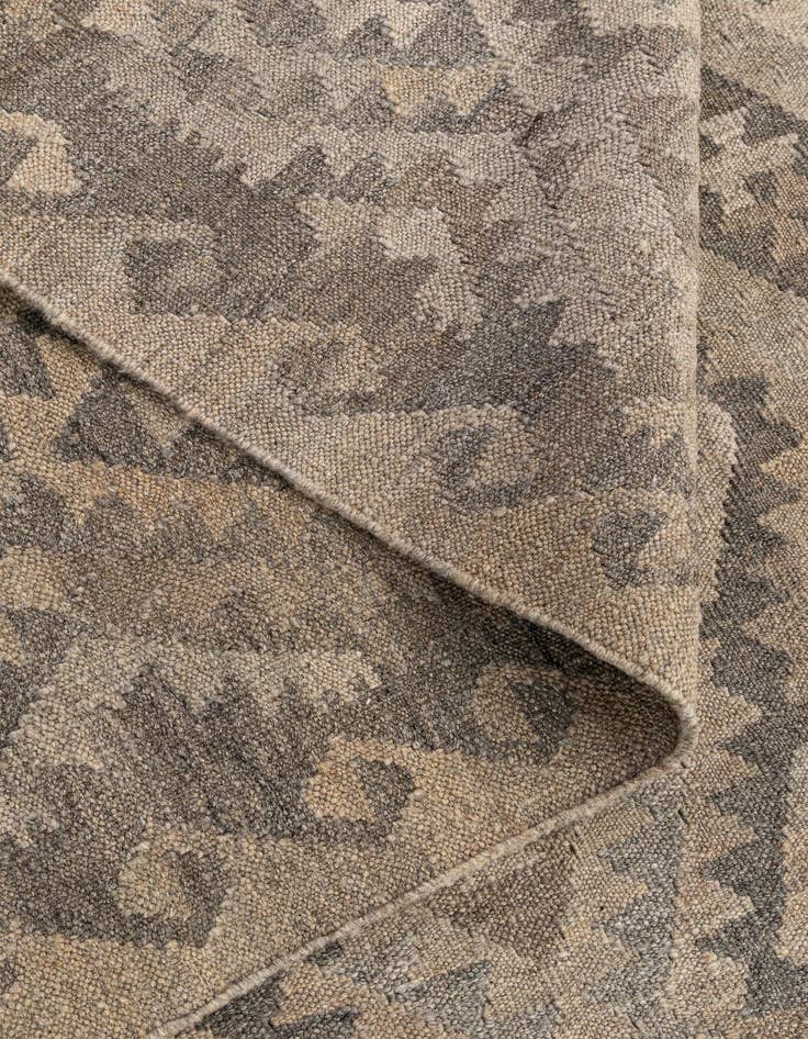 Detail image of  5' 3 x 6' 11  Hand Woven Kilim Maymana Wool Rug