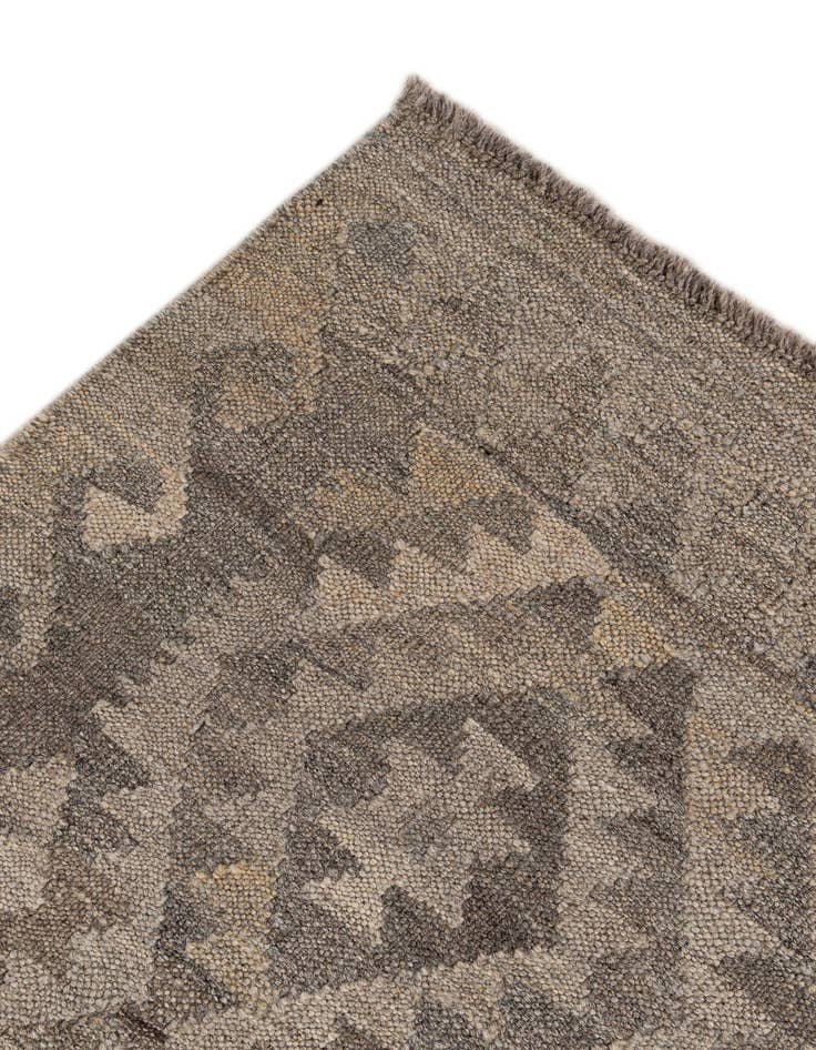 Detail image of  5' 3 x 6' 11  Hand Woven Kilim Maymana Wool Rug