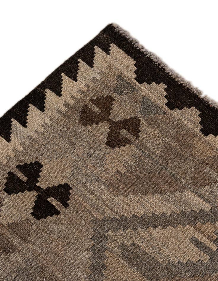 Detail image of  5' x 6' 9  Hand Woven Kilim Maymana Wool Rug