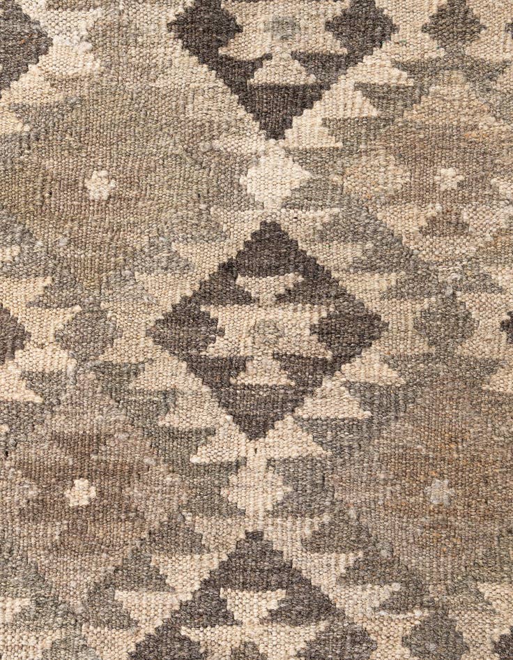 Detail image of  5' 3 x 8'  Hand Woven Kilim Maymana Wool Rug