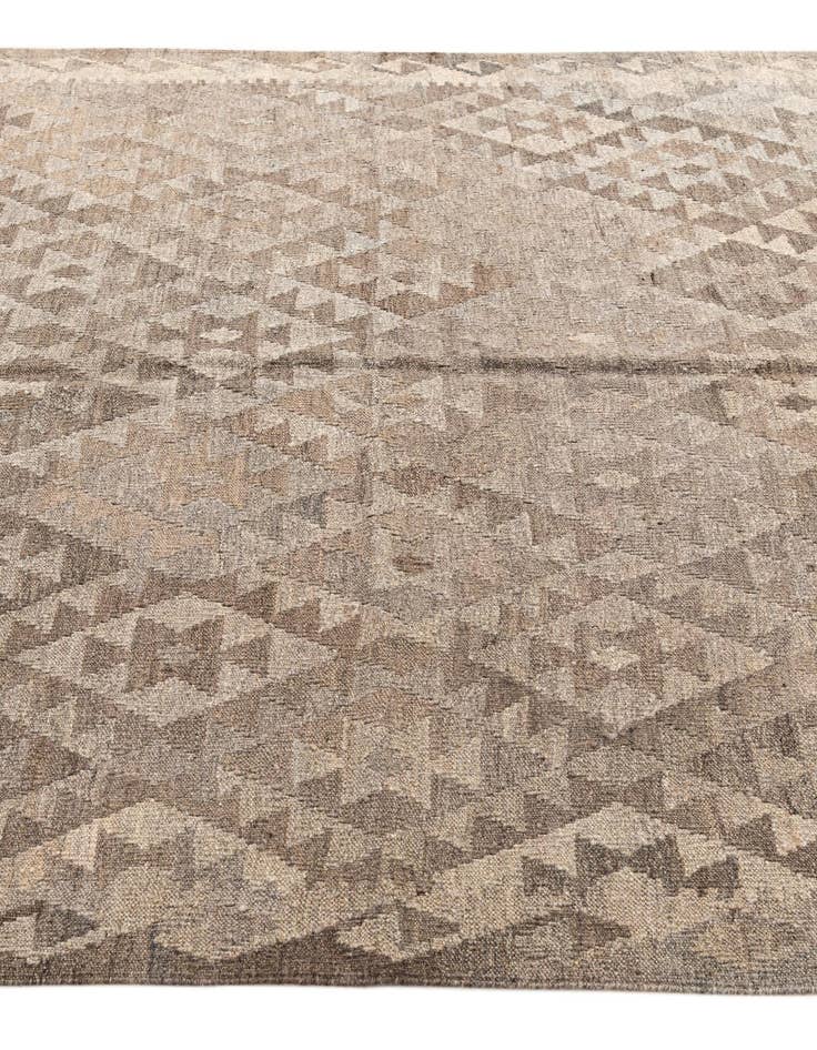 Detail image of  5' 4 x 8'  Hand Woven Kilim Maymana Wool Rug