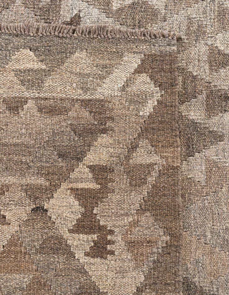 Detail image of  5' 4 x 8'  Hand Woven Kilim Maymana Wool Rug